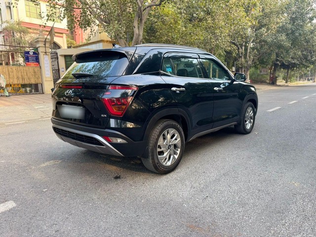 Hyundai Creta SX Second-hand 2023 Hyundai Creta SX for sale in New Delhi-10