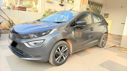 Second-hand 2022 Tata Altroz XZ Plus BSVI for sale in Ahmedabad