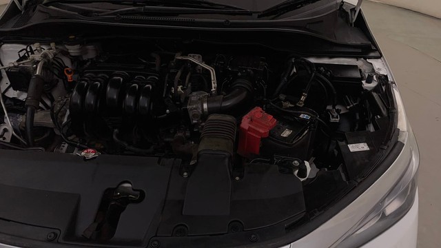 Second-hand 2023 Honda City V for sale in Bangalore-39