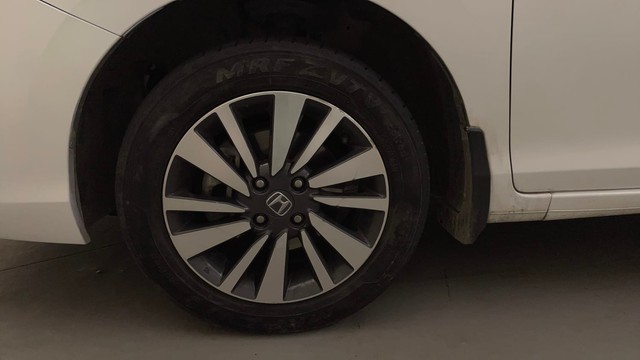 Second-hand 2023 Honda City V for sale in Bangalore-20