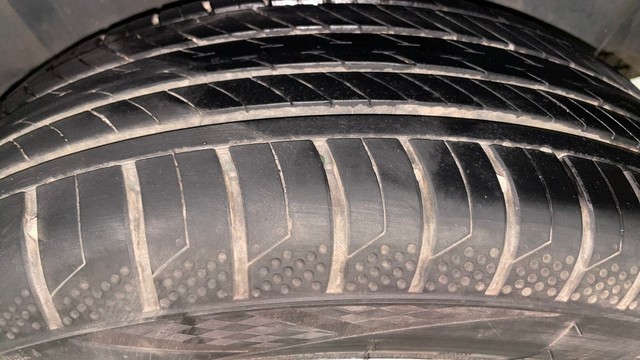 Second-hand 2022 Maruti XL6 Alpha AT BSVI for sale in Bangalore-31