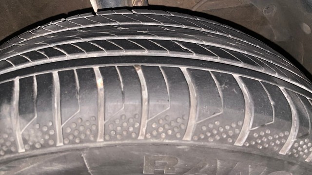 Second-hand 2022 Maruti XL6 Alpha AT BSVI for sale in Bangalore-34