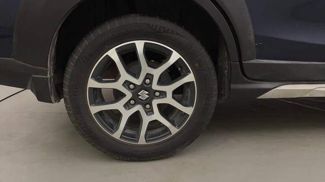 Second-hand 2022 Maruti XL6 Alpha AT BSVI for sale in Bangalore-18