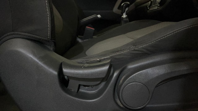 Second-hand 2015 Hyundai Creta 1.6 VTVT SX Plus for sale in Noida-10