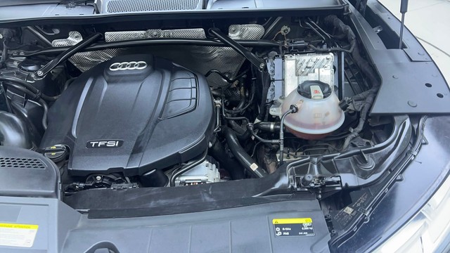 Second-hand 2018 Audi Q5 45 TFSI Technology for sale in Hyderabad-29