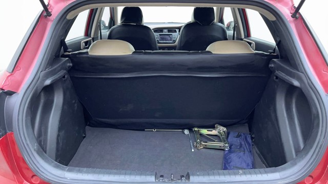 Second-hand 2019 Hyundai i20 Sportz Plus for sale in Hyderabad-9