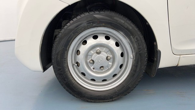 Second-hand 2018 Hyundai EON Era for sale in Lucknow-20