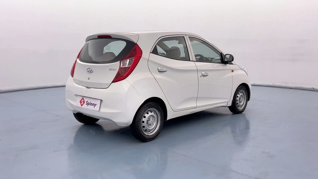 Second-hand 2018 Hyundai EON Era for sale in Lucknow-3