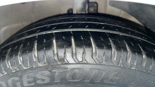 Second-hand 2021 Maruti Suzuki Dzire ZXI AMT for sale in Lucknow-36