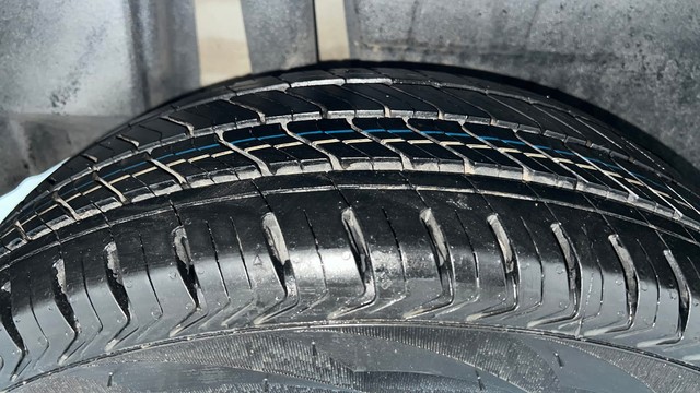 Second-hand 2021 Maruti Suzuki Dzire ZXI AMT for sale in Lucknow-28