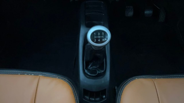 Second-hand 2017 Maruti Suzuki Wagon R VXI for sale in Lucknow-12