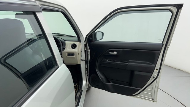 Second-hand 2021 Maruti Wagon R VXI 1.2 for sale in Ahmedabad-16