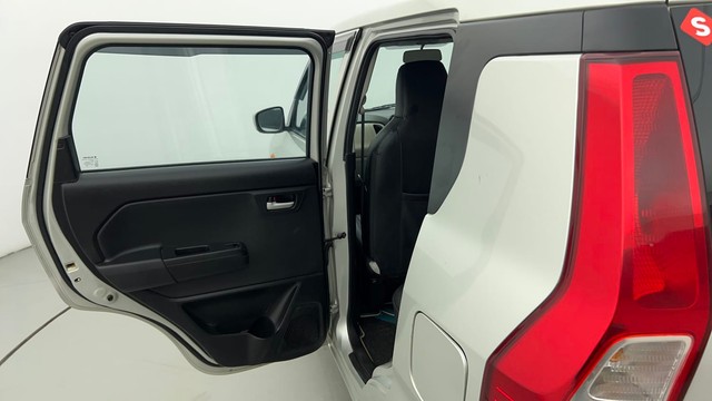 Second-hand 2021 Maruti Wagon R VXI 1.2 for sale in Ahmedabad-31