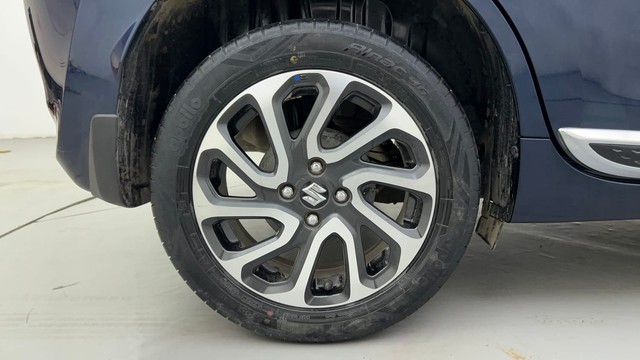 Second-hand 2022 Maruti Suzuki Baleno Alpha for sale in Ahmedabad-18