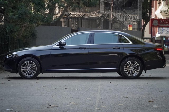 Mercedes-Benz E-Class Exclusive E 220d BSVI Second-hand 2022 Mercedes-Benz E-Class Exclusive E 220d BSVI for sale in New Delhi-3