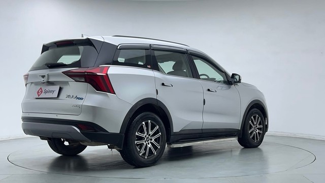 Second-hand 2023 Mahindra XUV700 AX7 AT Luxury Pack BSVI for sale in Gurgaon-3