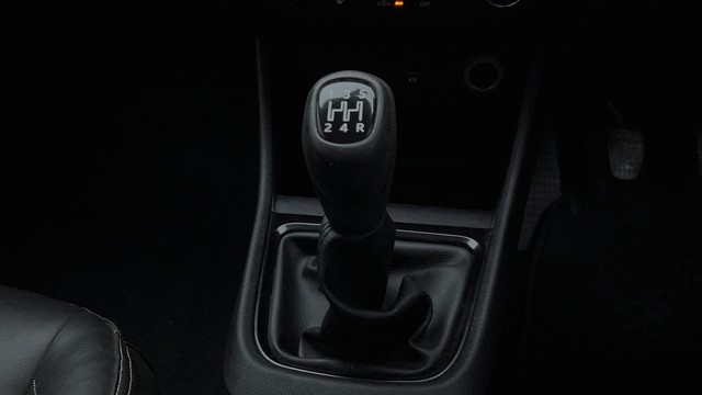 Second-hand 2022 Tata Punch Adventure Rhythm for sale in New Delhi-12