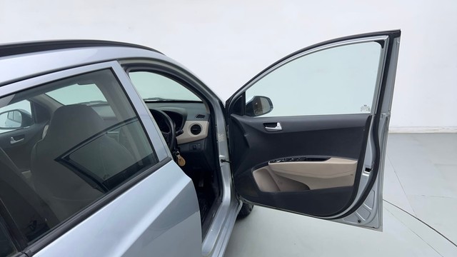 Second-hand 2019 Hyundai Grand i10 1.2 Kappa Sportz BSIV for sale in New Delhi-16