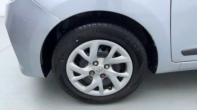 Second-hand 2019 Hyundai Grand i10 1.2 Kappa Sportz BSIV for sale in New Delhi-20