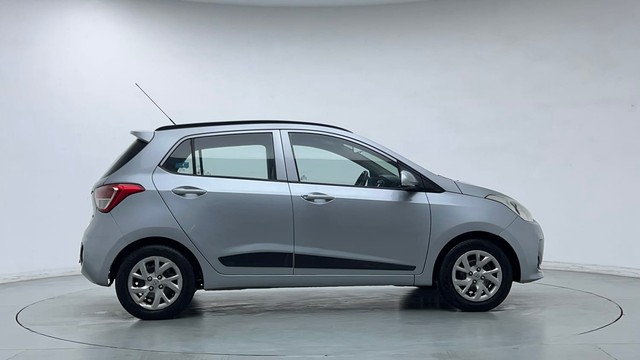 Second-hand 2019 Hyundai Grand i10 1.2 Kappa Sportz BSIV for sale in New Delhi-2