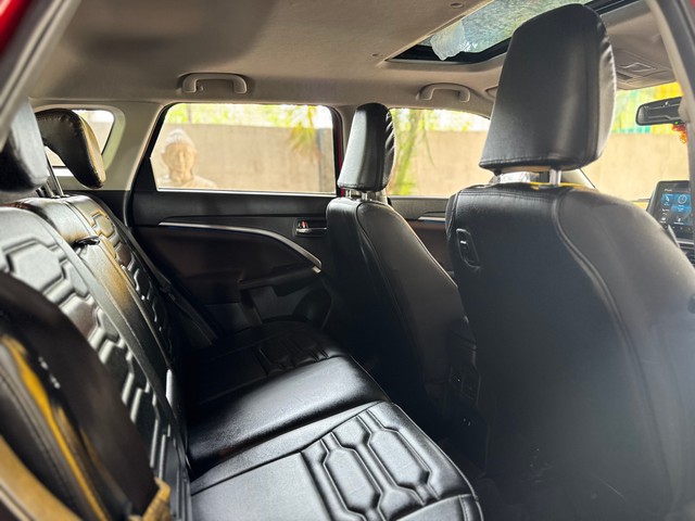 Second-hand 2022 Maruti Vitara Brezza ZXI Plus AT Dual Tone for sale in Hyderabad-3