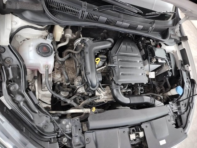 Second-hand 2022 Volkswagen Virtus Topline for sale in Coimbatore-27