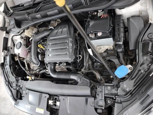 Second-hand 2022 Volkswagen Virtus Topline for sale in Coimbatore-25