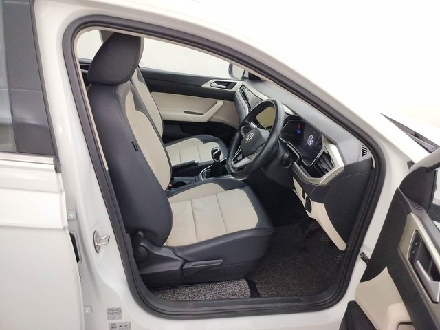 Second-hand 2022 Volkswagen Virtus Topline for sale in Coimbatore-15