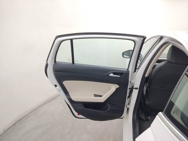 Second-hand 2022 Volkswagen Virtus Topline for sale in Coimbatore-24