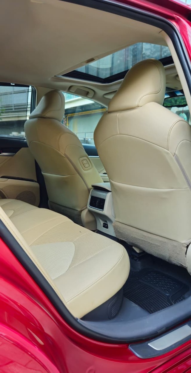 Toyota Camry Hybrid 2.5 Second-hand 2019 Toyota Camry Hybrid 2.5 for sale in Mumbai-7