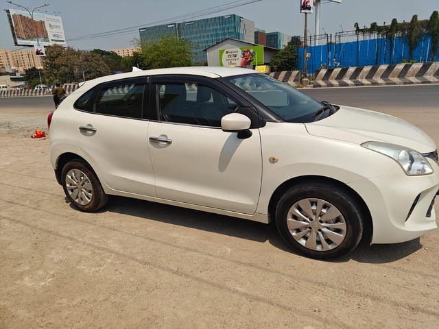 Second-hand 2021 Maruti Baleno Sigma for sale in Chennai-8