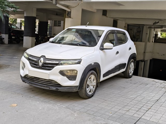 Second-hand 2022 Renault KWID 1.0 RXT Opt for sale in Hyderabad-2