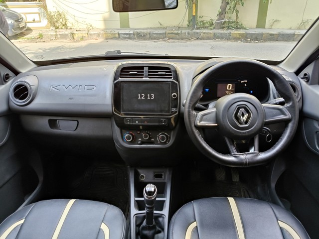 Second-hand 2022 Renault KWID 1.0 RXT Opt for sale in Hyderabad-5