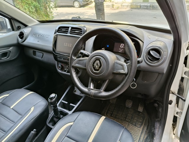 Second-hand 2022 Renault KWID 1.0 RXT Opt for sale in Hyderabad-7