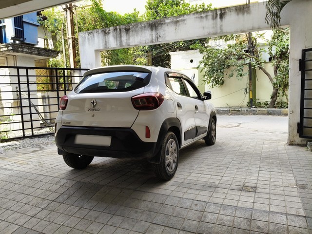 Second-hand 2022 Renault KWID 1.0 RXT Opt for sale in Hyderabad-9