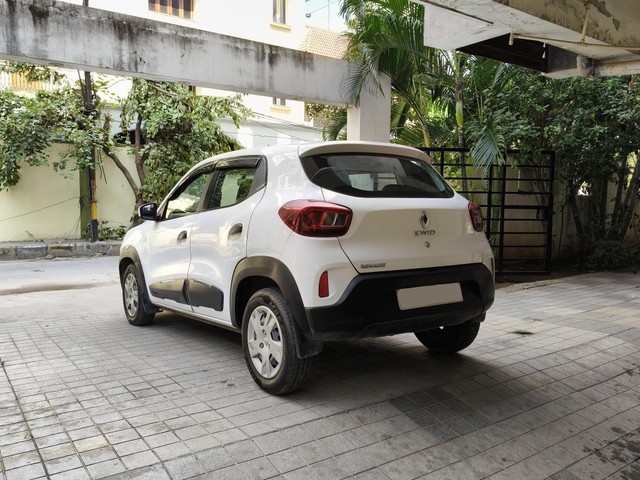 Second-hand 2022 Renault KWID 1.0 RXT Opt for sale in Hyderabad-8