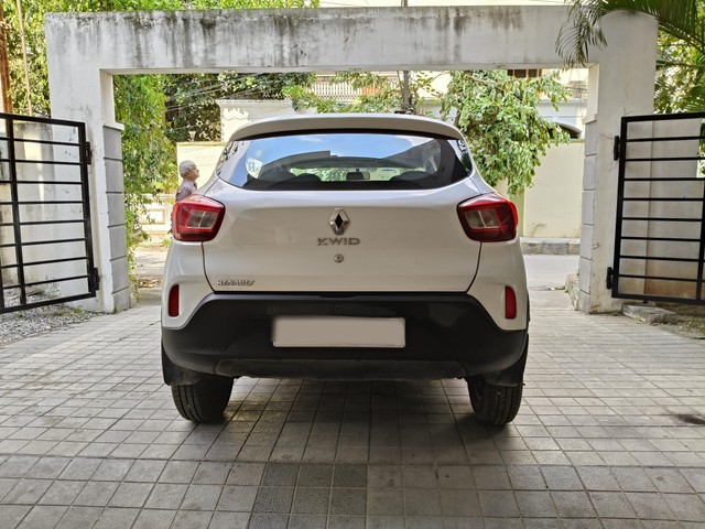 Second-hand 2022 Renault KWID 1.0 RXT Opt for sale in Hyderabad-1