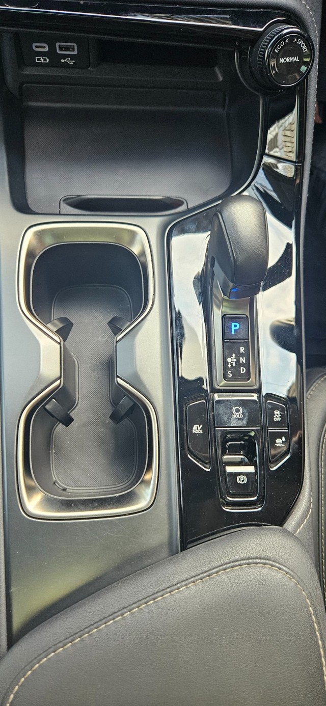 Second-hand 2024 Lexus NX 350h Exquisite for sale in Mumbai-10
