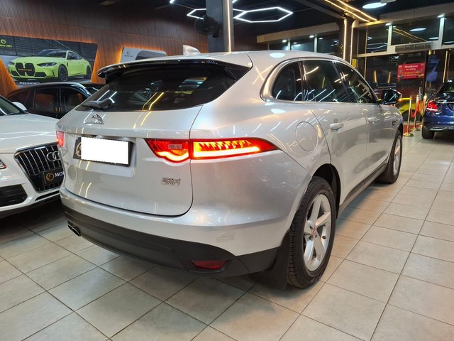 Second-hand 2018 Jaguar F-Pace Prestige 2.0 AWD for sale in Mumbai-7