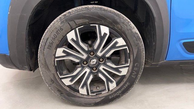 Second-hand 2021 Renault Kiger RXZ Turbo DT for sale in Pune-20