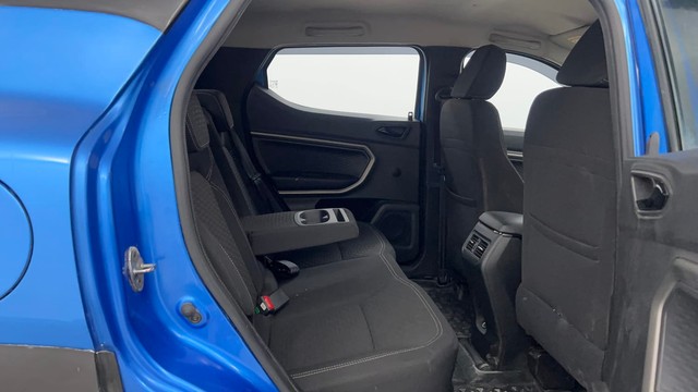 Second-hand 2021 Renault Kiger RXZ Turbo DT for sale in Pune-25