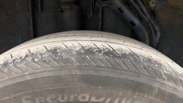 Second-hand 2021 Renault Kiger RXZ Turbo DT for sale in Pune-26