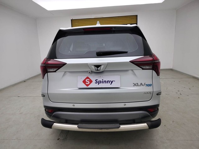 Second-hand 2023 Mahindra XUV700 AX7 AT Luxury Pack BSVI for sale in Visakhapatnam-4