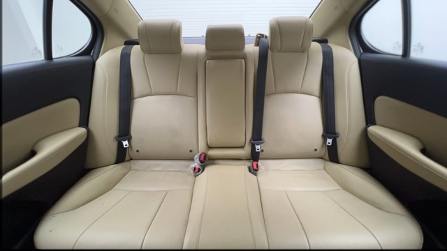 Second-hand 2021 Honda City ZX MT for sale in Ghaziabad-34