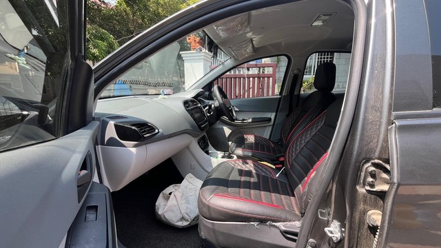 Second-hand 2025 Tata Tiago EV XT MR for sale in Coimbatore-10