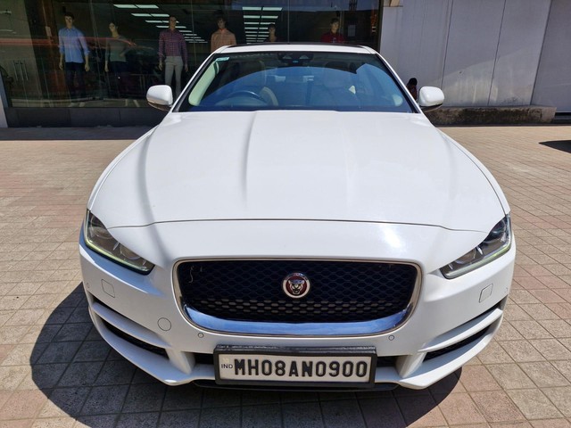 Jaguar XE 2.0L Diesel Prestige Second-hand 2018 Jaguar XE 2.0L Diesel Prestige for sale in Mumbai-0