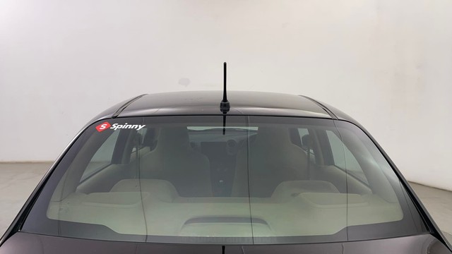 Second-hand 2014 Honda Amaze V for sale in Chennai-32