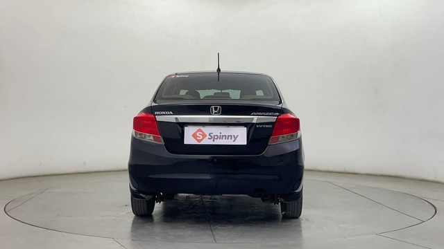 Second-hand 2014 Honda Amaze V for sale in Chennai-4