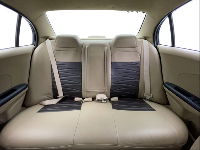 Second-hand 2014 Honda Amaze V for sale in Chennai-27