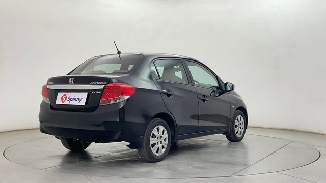 Second-hand 2014 Honda Amaze V for sale in Chennai-3